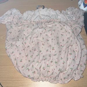 Brandy Melville crop top size small